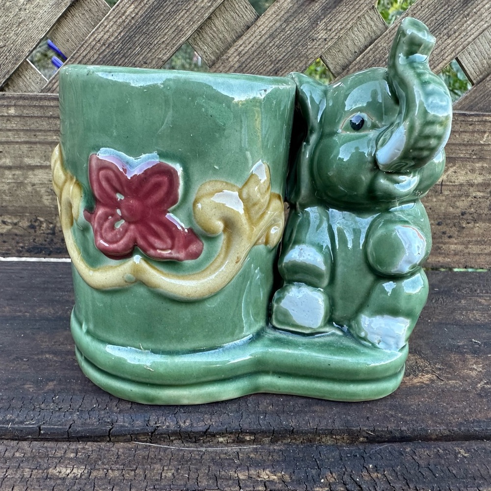 Vintage Green Elephant Ceramic Planter